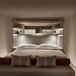 Otel Omeon Mykonos 5*