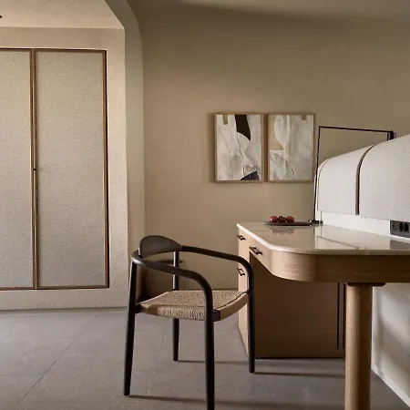 Omeon Mykonos Otel 5*